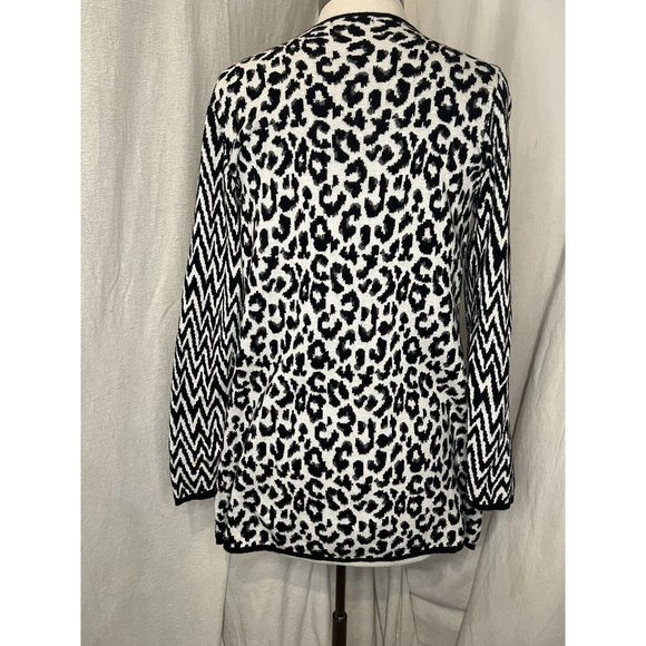 NOTATIONS Women's Cardigan Size M Black & White Animal Long Sleeve 100% Cotton - Picture 5 of 15